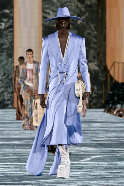 Look 67